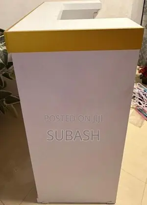 Cashier Table