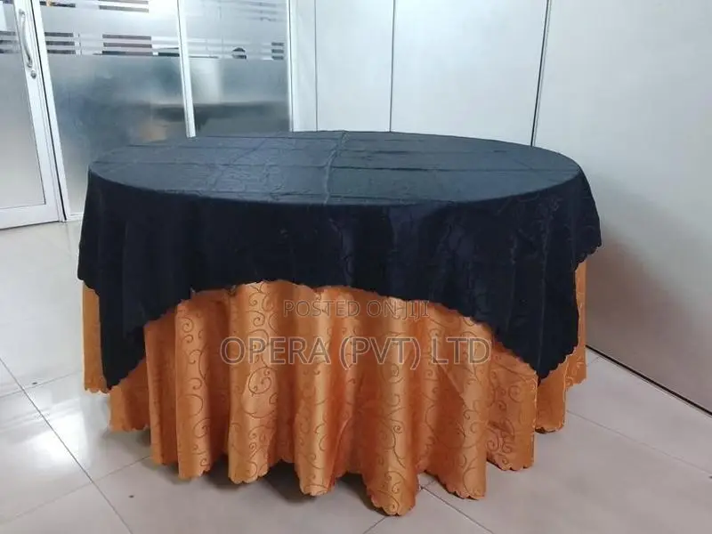 Brand New Table Cloths (2.8M)