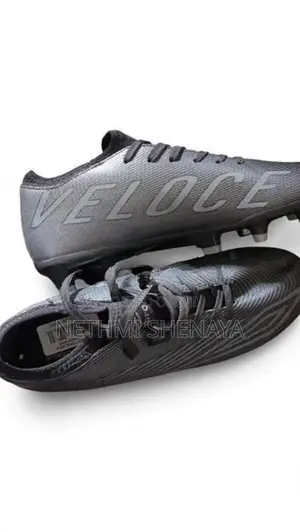 Umbro Veloce Pro FG Football Boots