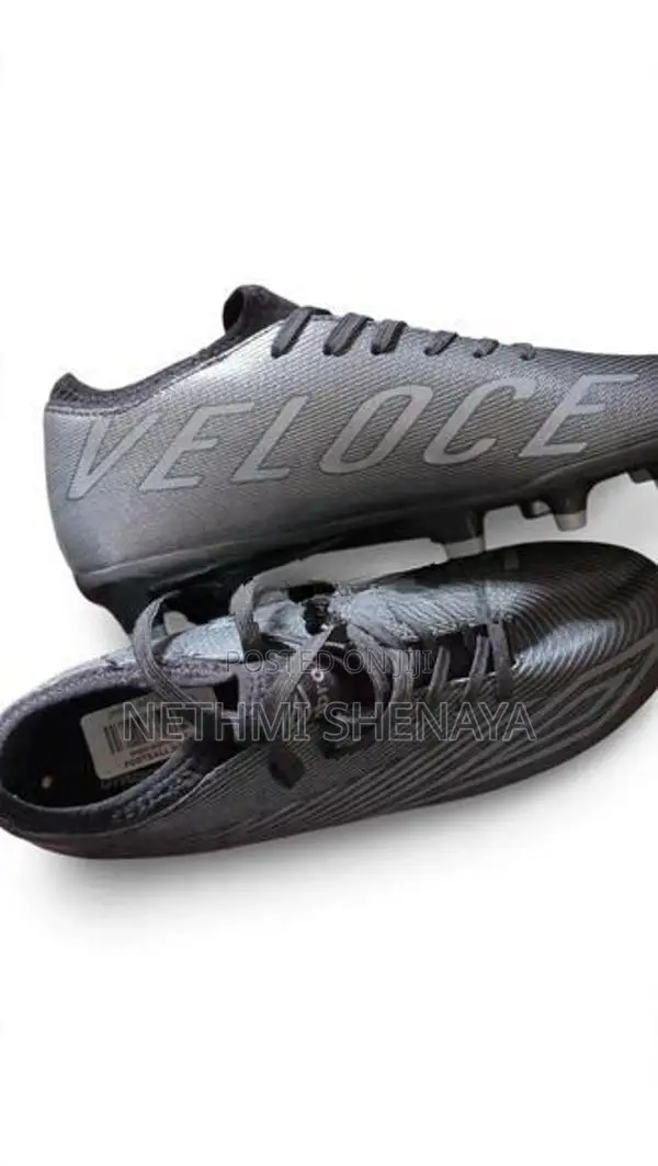 Umbro Veloce Pro FG Football Boots