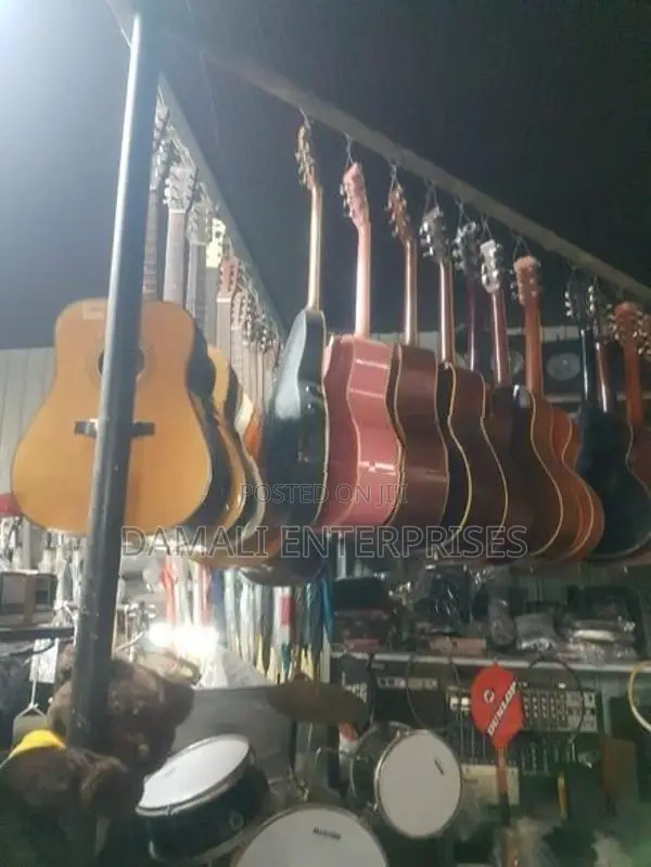 Box Gitar