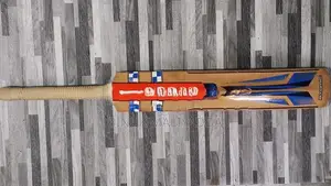 Graynicolls Atomic 700 Cricket Bat