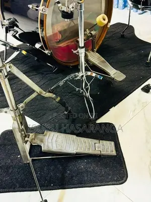 Yamaha Drum Set
