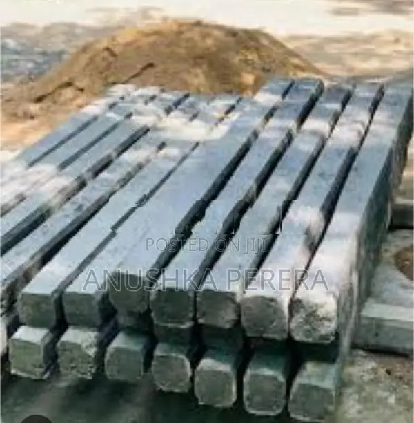 අඩි 7 කොන්ක්‍රීට් වැට කණු 20ක්