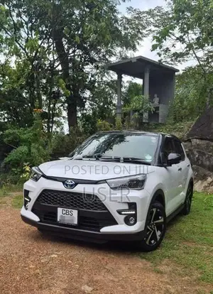 Toyota Raize z Hybrid 2025
