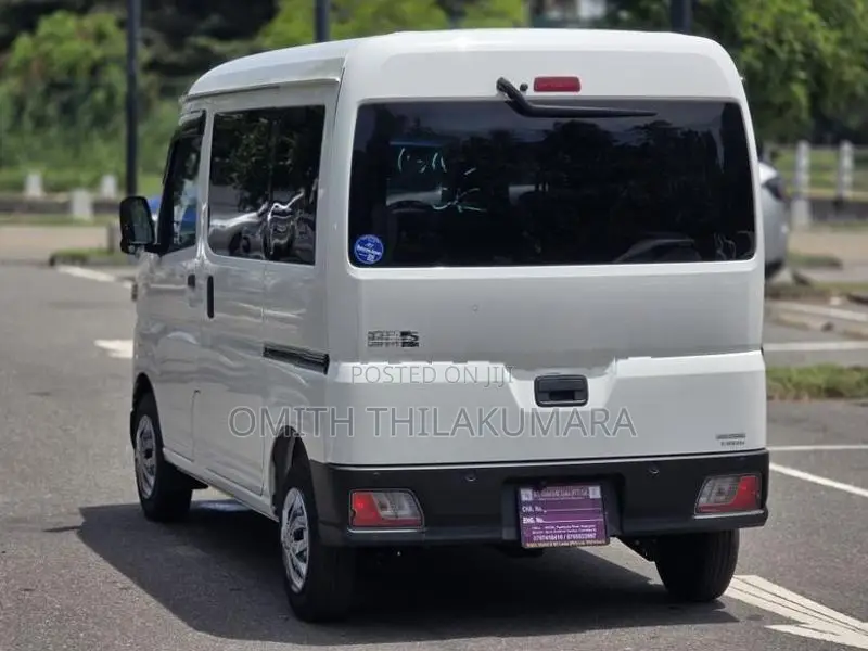 Toyota Pixis Van Japan 2025