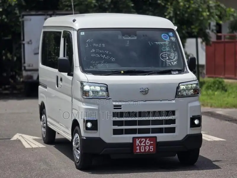 Toyota Pixis Van Japan 2025