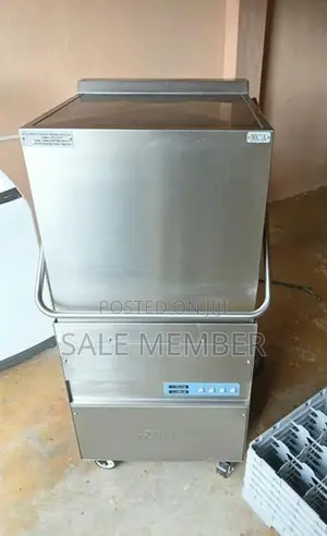 Hood - Type Commercial Dishwasher