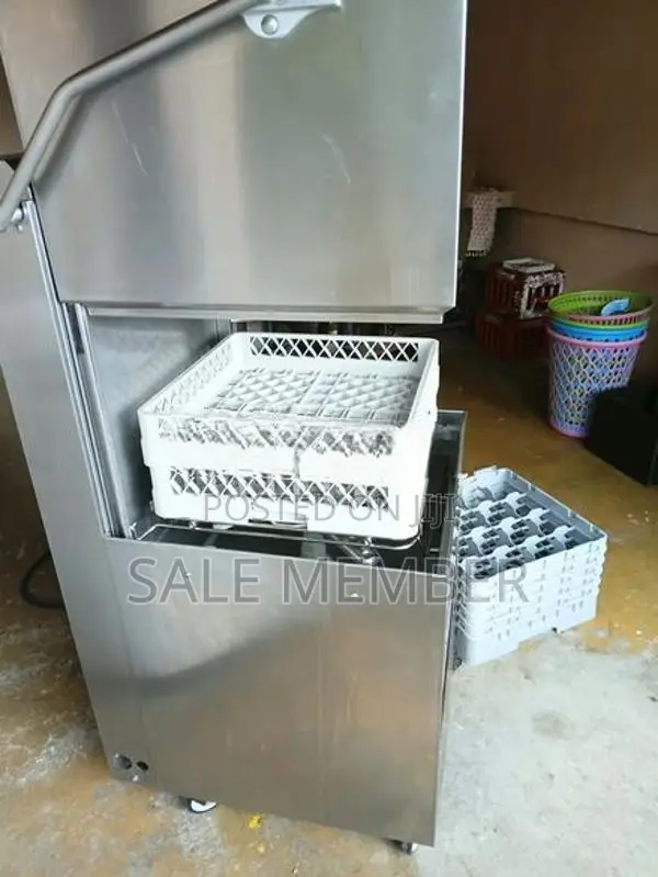 Hood - Type Commercial Dishwasher