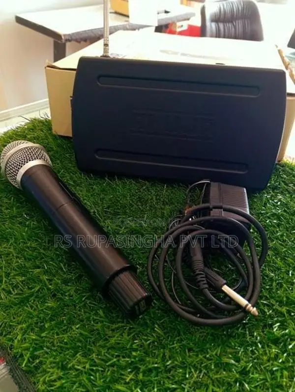 Ahuja Wireless Microphone