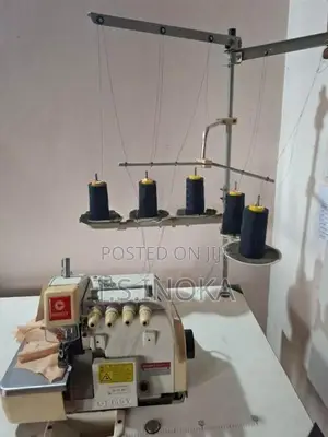 Gemsy 5 Thread Overlock Machine