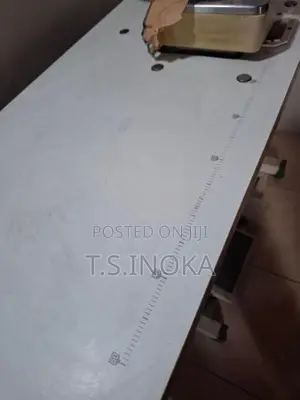 Gemsy 5 Thread Overlock Machine