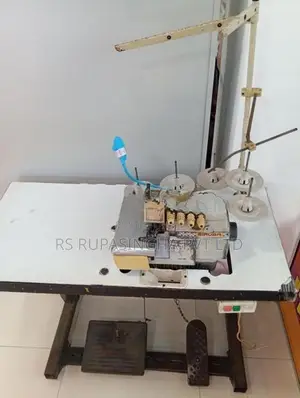 Siruba 5 thread Overlock Machine