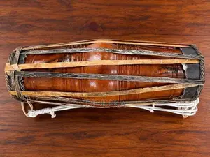 ගැට බෙර (රත් ඇහැල)