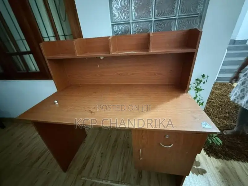 Damro Study Table