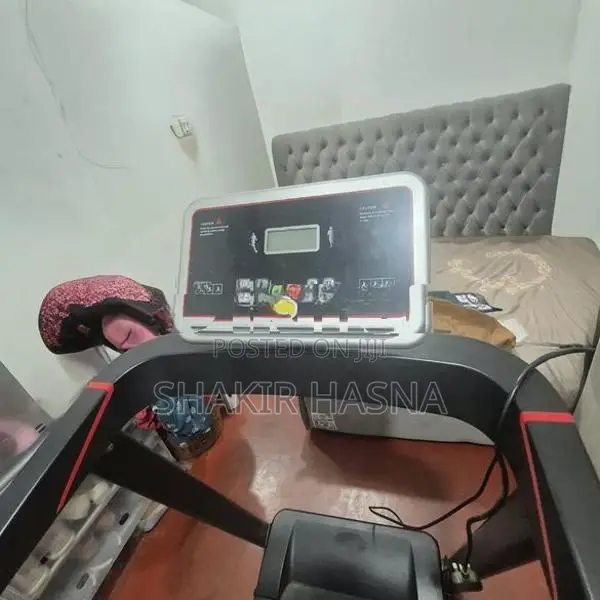 Auto Incline Treadmill