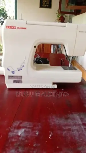 Electronic Sewing Machine