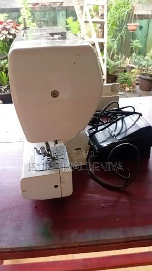 Electronic Sewing Machine