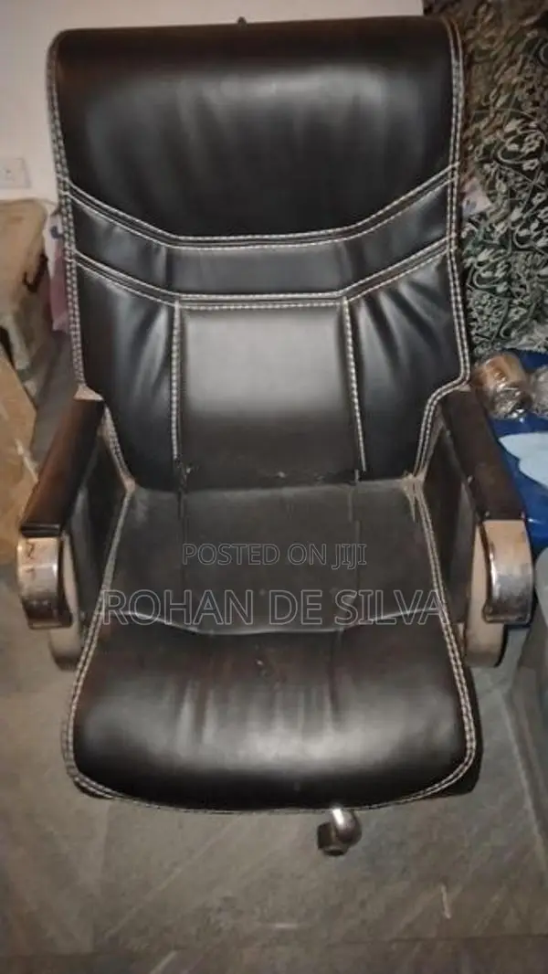 Executive Chair