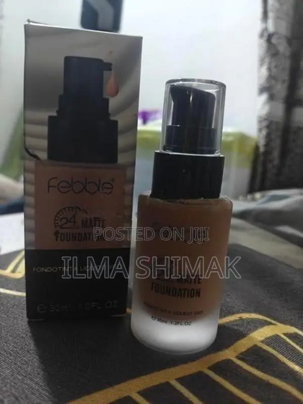 24 Hours Matte Foundation