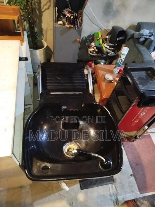 Shampoo Bed