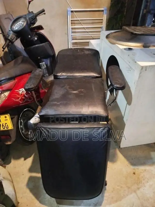 Facial Bed