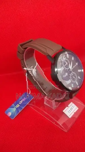 Titan Chain Watch