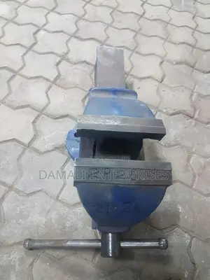 Dadu Adu