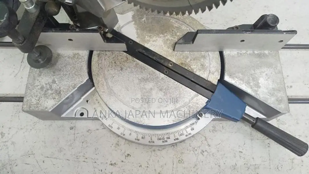 Cross-Cut Circular Saw 110V