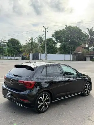 Volkswagen Polo R line 2024