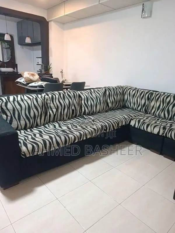 Piyestra U-Shaped Sofa Set