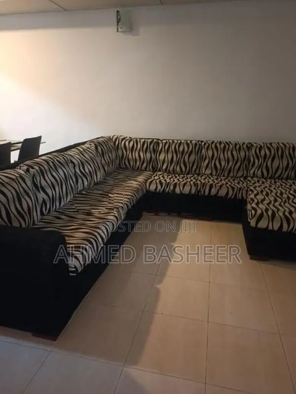 Piyestra U-Shaped Sofa Set