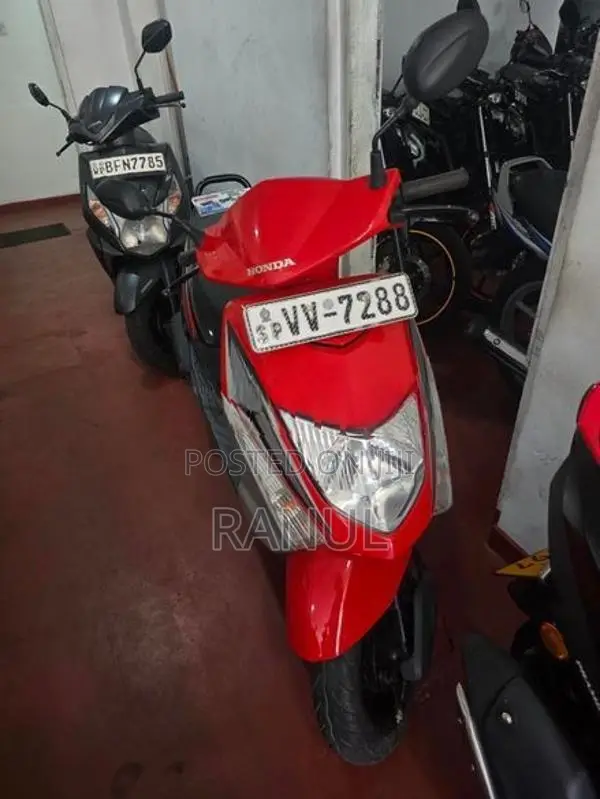 Honda Dio 2011
