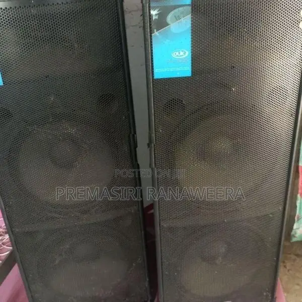 Olik Two Buffels with Amplifier