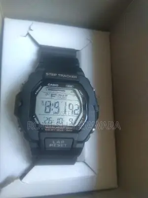 Casio LWS-2200H Steptracker