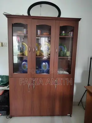 Nisako Display 3 Door Cupboard On top.boyyom Cupboard.