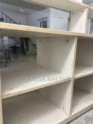 Melamine Show Case