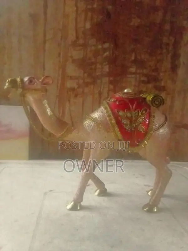 Table Decor Statues
