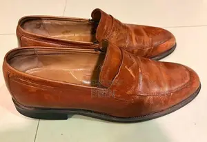 Johnston With Murphy Penny Loafer