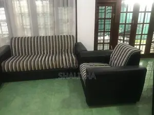 Singer Box Sofa
