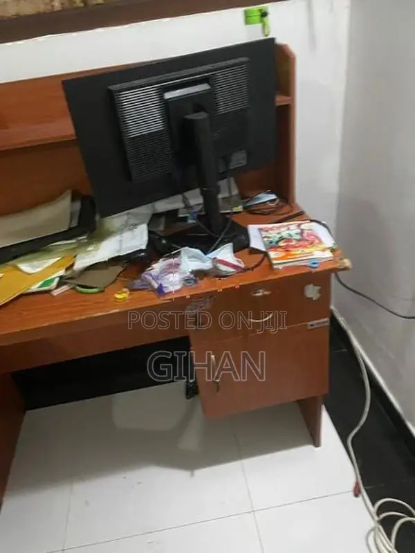 Damro Computer Table