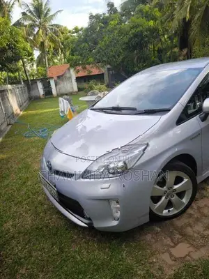 Toyota Prius 2012