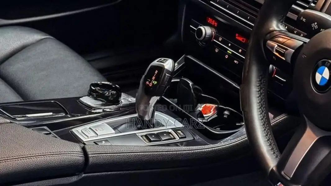 BMW 520d F10 2012