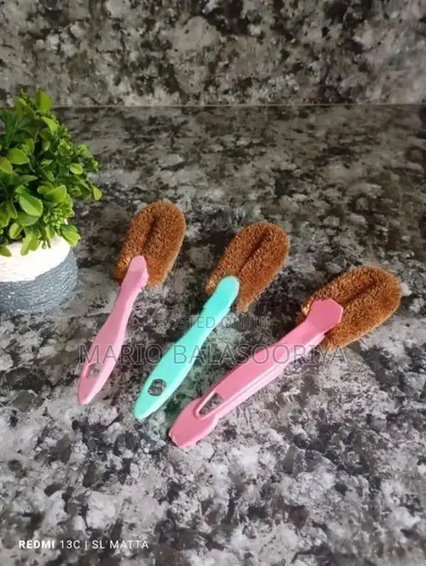 Eco Friendly Cleaning Brushes