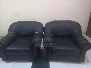 Damro Leather Sofa Set