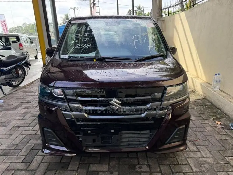 Suzuki Wagon R custom ZL 2025