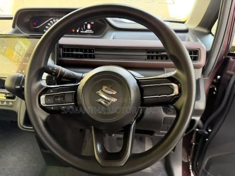 Suzuki Wagon R custom ZL 2025
