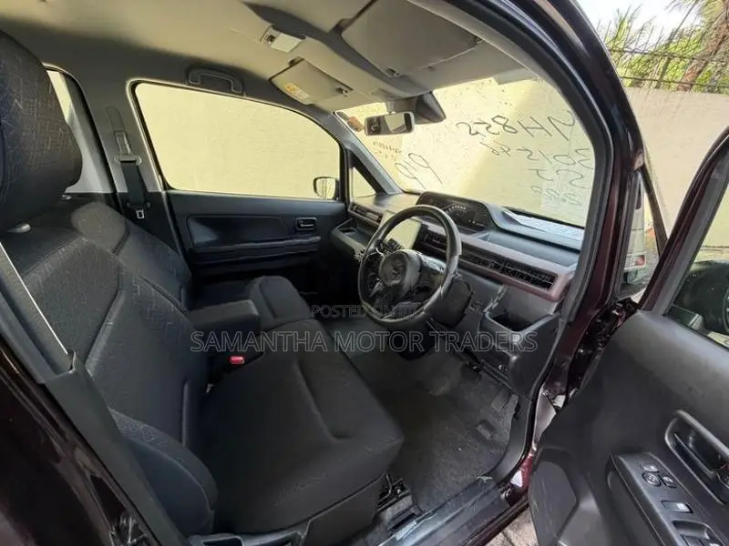 Suzuki Wagon R custom ZL 2025