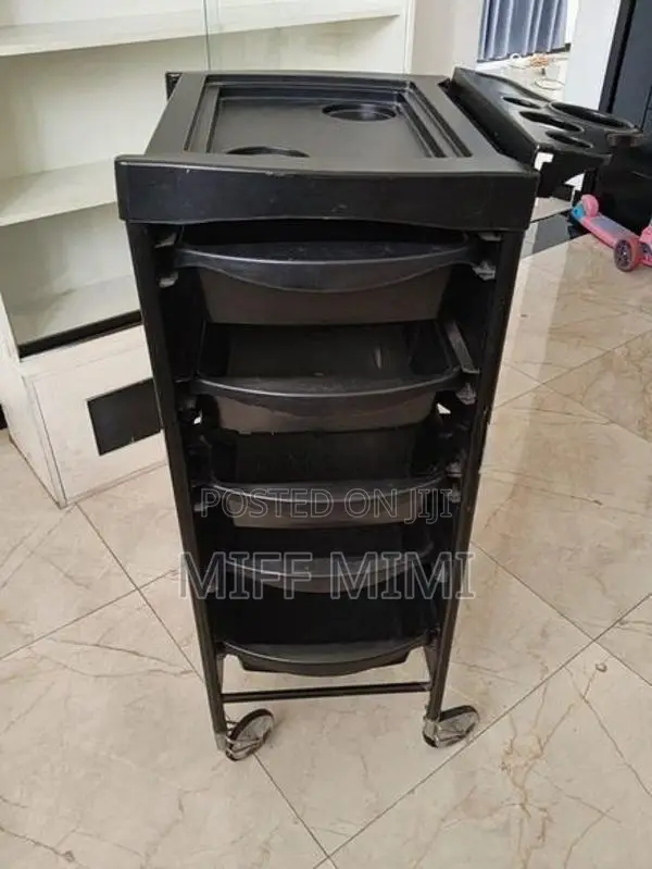 Salon Item