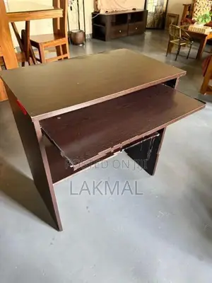 Piyestra Computer Table